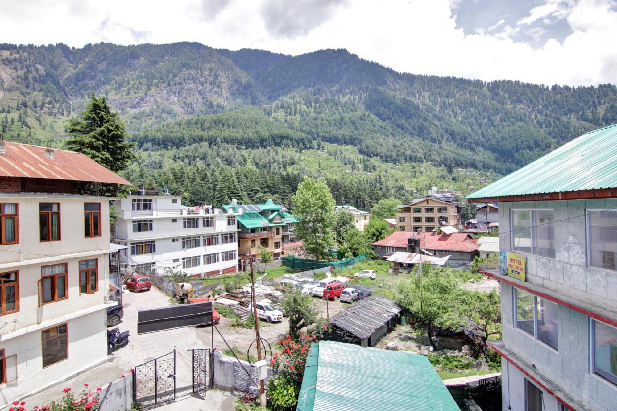 Hotel Collection O Shantikunj 3*