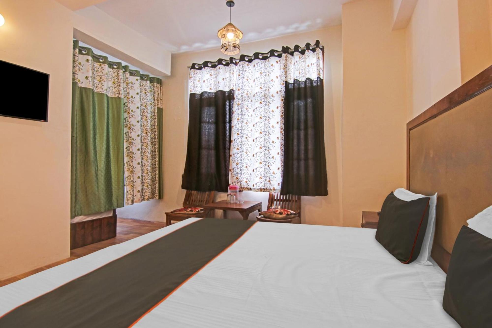 Hotel Collection O Shantikunj